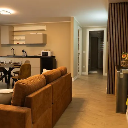 Domino House Pensjonat 3*