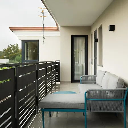 Domino House Pensjonat 3*