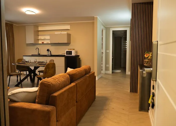 Domino House Maison d'hôtes 3*